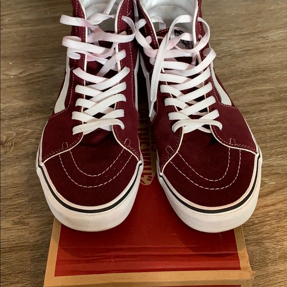 Good as new sk8-hi vans - Picture 2 of 2